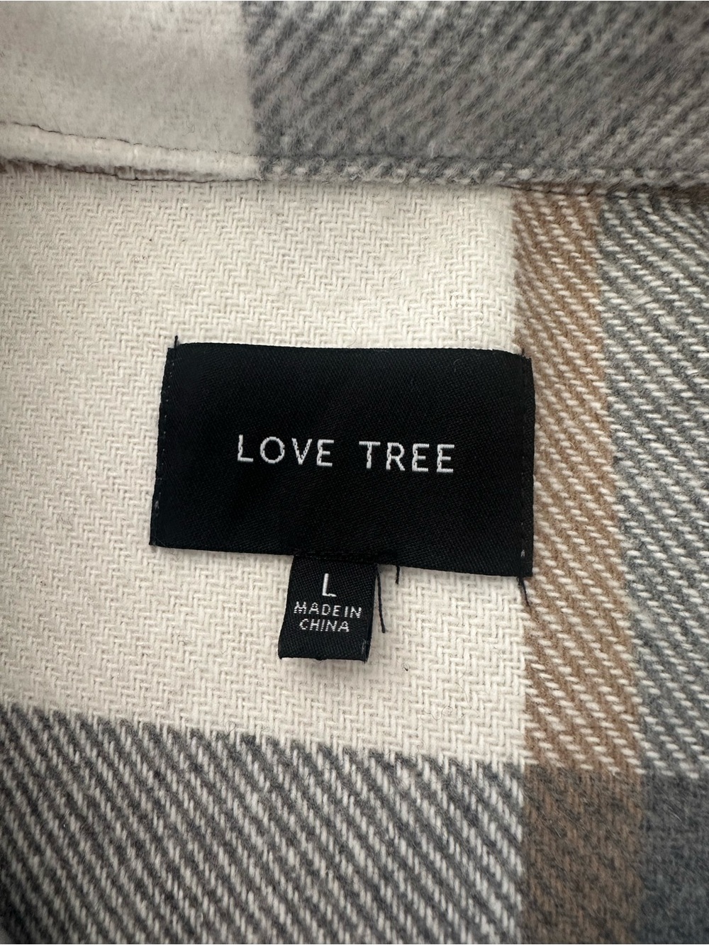 Love Tree plaid button-front shacket size large - Picture 9 of 13
